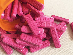 Buy Red Xanax Bars 2mg online – premium alprazolam